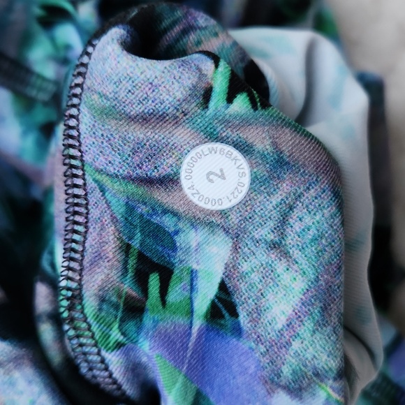 Nwt Lululemon Swift Speed HR Crop 21 Leggings *Luxtreme - Picture 7 of 9